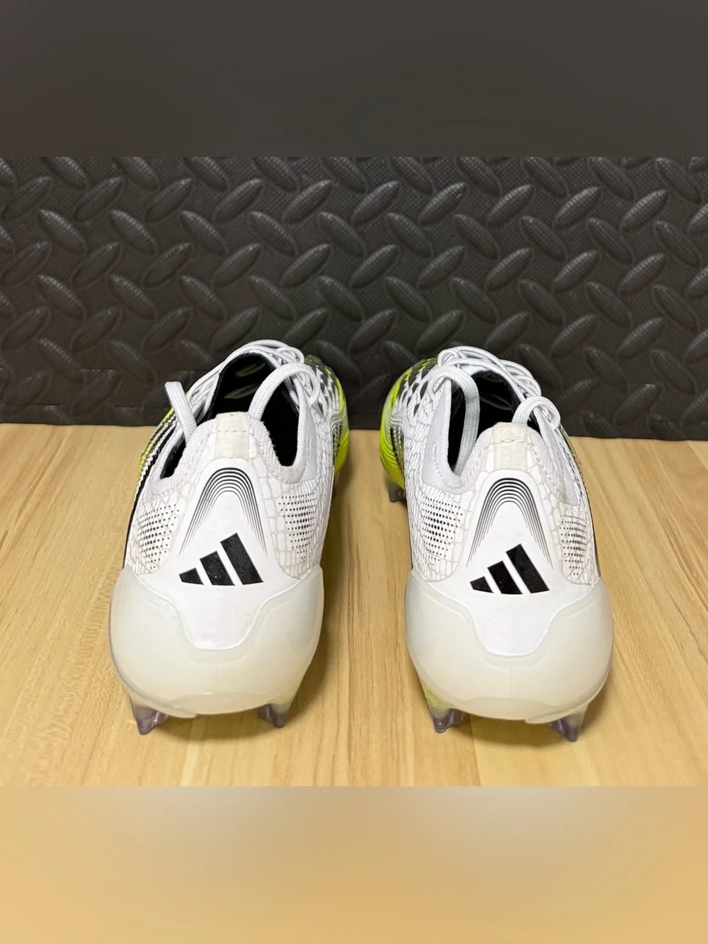 Adidas Predator Elite FG Soccer Cleats JI1082 White Lucid Lemon Mens Size 7